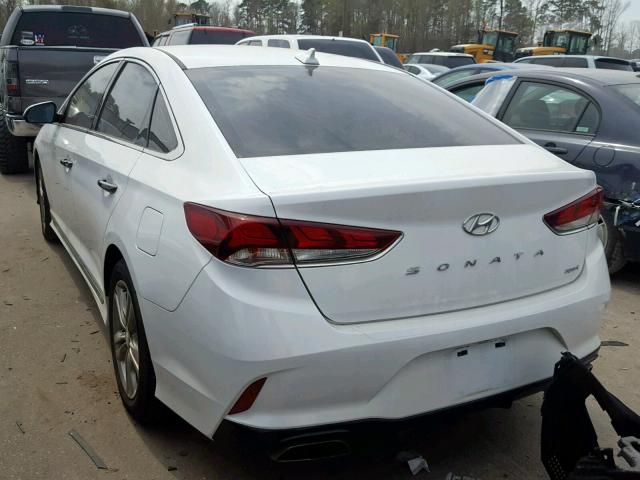 5NPE34AF3JH676177 - 2018 HYUNDAI SONATA SPO WHITE photo 3