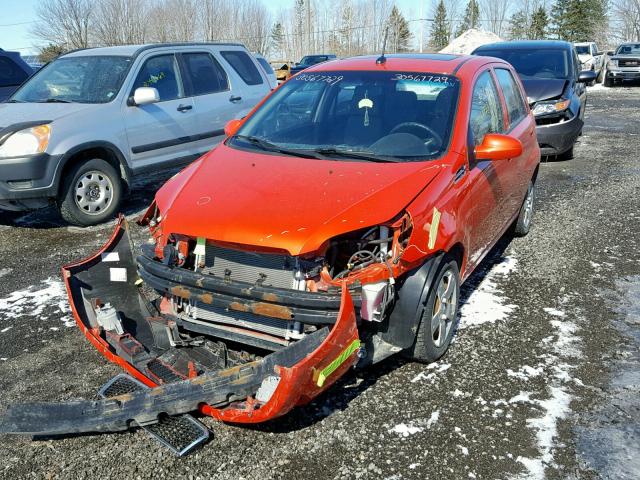 3G1TX65E69L132656 - 2009 CHEVROLET AVEO LT ORANGE photo 2