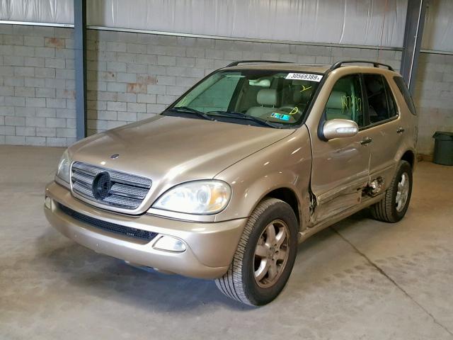 4JGAB75E12A363587 - 2002 MERCEDES-BENZ ML 500 GOLD photo 2