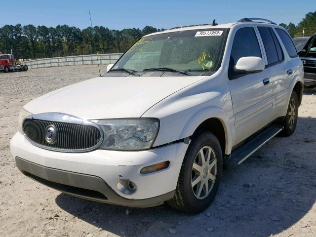 5GAES13M262158875 - 2006 BUICK RAINIER CX WHITE photo 2