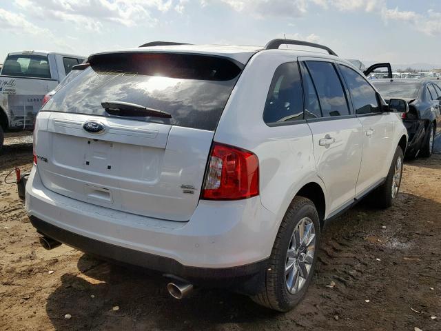 2FMDK4JC7DBC68524 - 2013 FORD EDGE SEL WHITE photo 4