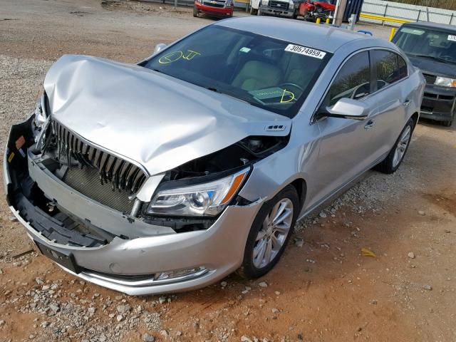 1G4GB5G33GF206874 - 2016 BUICK LACROSSE SILVER photo 2