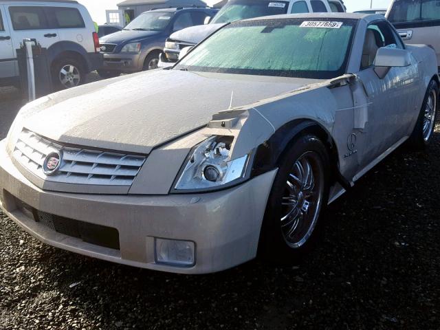 1G6YV36A265601317 - 2006 CADILLAC XLR BEIGE photo 2