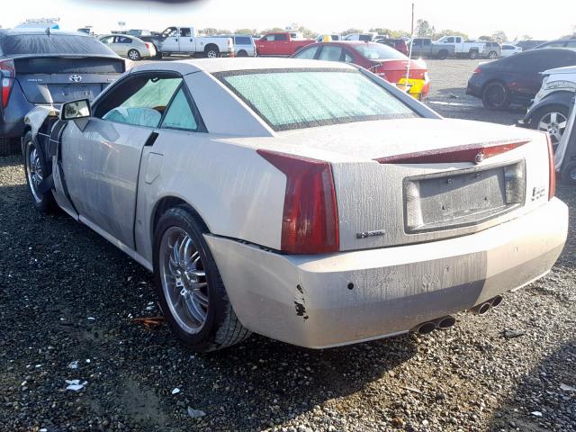 1G6YV36A265601317 - 2006 CADILLAC XLR BEIGE photo 3