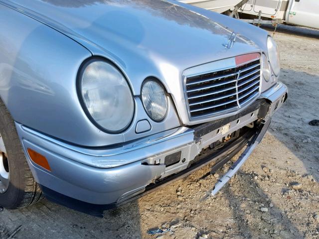 WDBJF82H2XX020450 - 1999 MERCEDES-BENZ E 320 4MAT SILVER photo 9