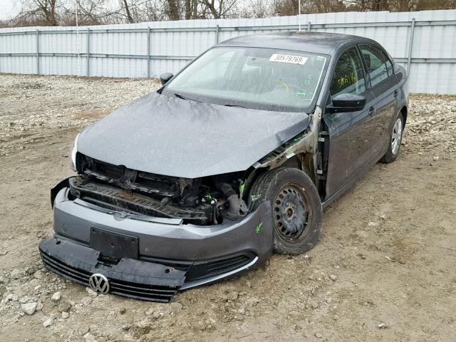 3VW2K7AJ6DM301553 - 2013 VOLKSWAGEN JETTA BASE GRAY photo 2