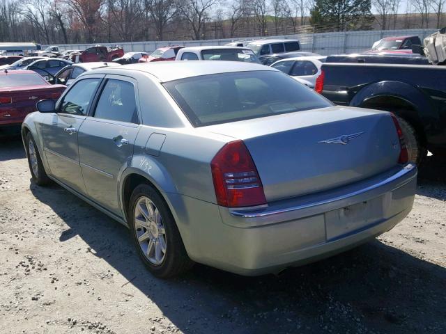 2C3JA63H55H110216 - 2005 CHRYSLER 300C GRAY photo 3