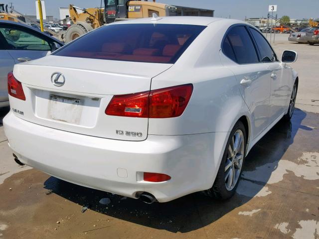 JTHBK262585084577 - 2008 LEXUS IS 250 WHITE photo 4