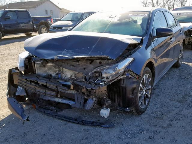 4T1BK1EB2JU285020 - 2018 TOYOTA AVALON XLE BLUE photo 2