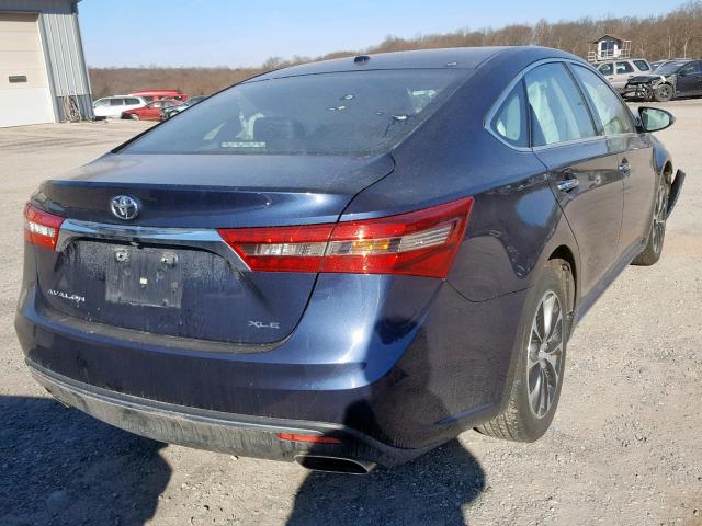 4T1BK1EB2JU285020 - 2018 TOYOTA AVALON XLE BLUE photo 4