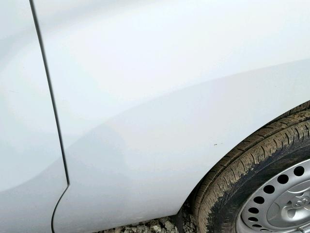 ZFBERFAB4H6E51770 - 2017 RAM PROMASTER 白色 照片 9