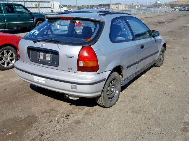 2HGEJ6449TH127415 - 1996 HONDA CIVIC DX SILVER photo 4