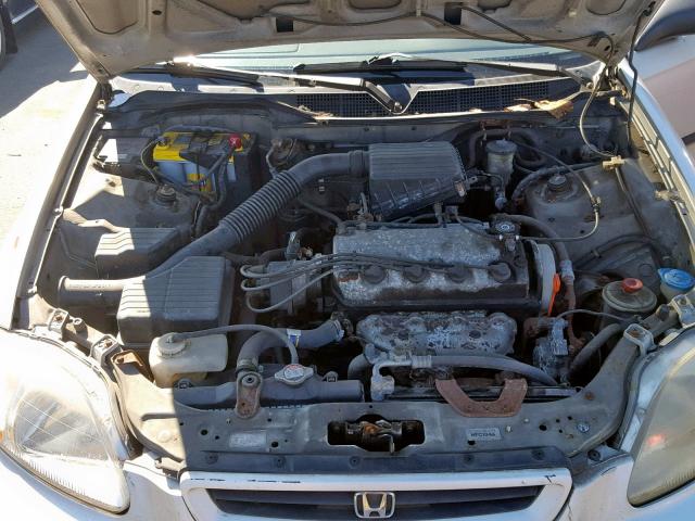 2HGEJ6449TH127415 - 1996 HONDA CIVIC DX SILVER photo 7