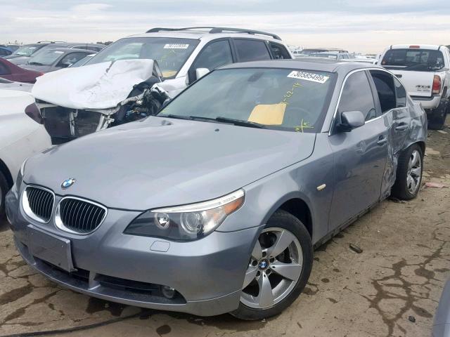 WBANE53597CW61396 - 2007 BMW 525 I GRAY photo 2