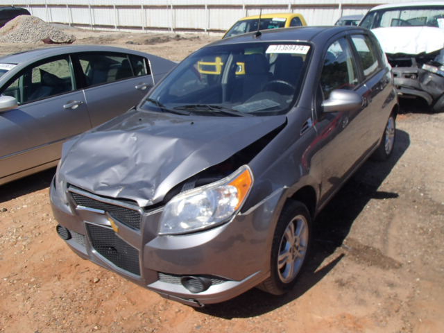 KL1TD6DE1BB196278 - 2011 CHEVROLET AVEO LS GRAY photo 2