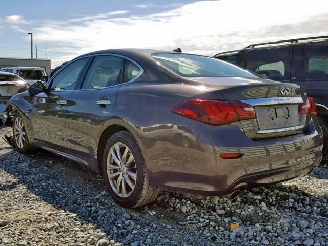 JN1BY1AP7HM741126 - 2017 INFINITI Q70 3.7 BROWN photo 3