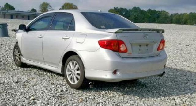 2T1BU4EE1AC494658 - 2010 TOYOTA COROLLA BA SILVER photo 3