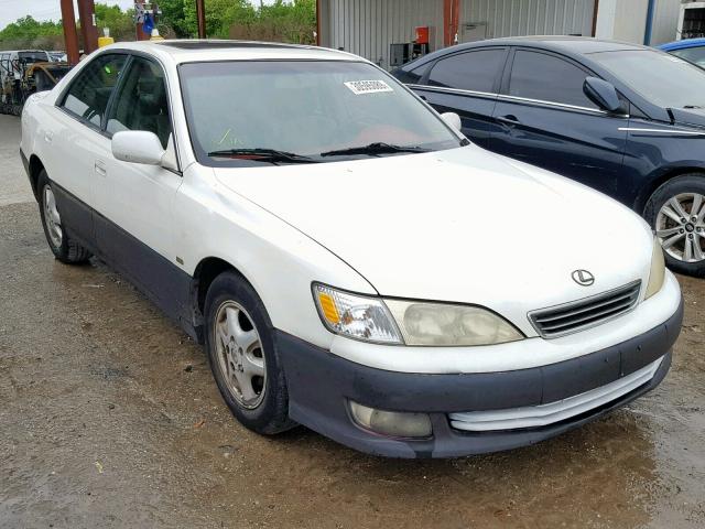 JT8BF28G710318332 - 2001 LEXUS ES 300 WHITE photo 1