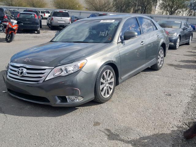 4T1BK3DB7CU465268 - 2012 TOYOTA AVALON BAS GREEN photo 2
