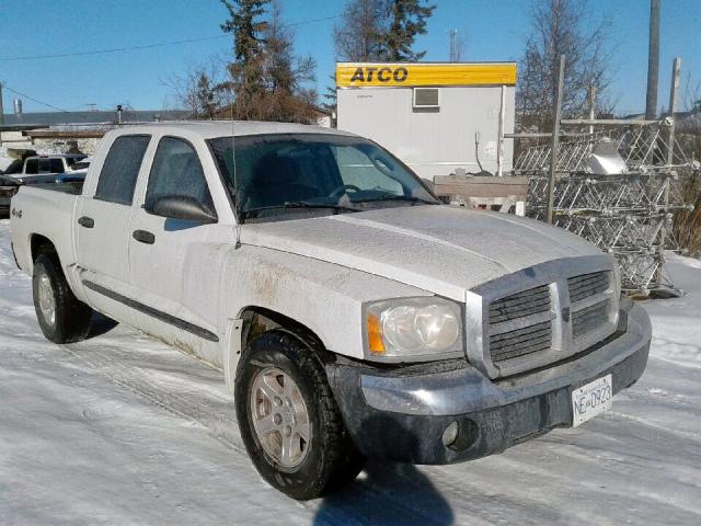 1D7HW48N75S234811 - 2005 DODGE DAKOTA QUA WHITE photo 7