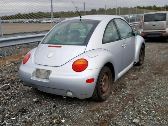 3VWCP21C22M455359 - 2002 VOLKSWAGEN NEW BEETLE ვერცხლისფერი ფოტო 4
