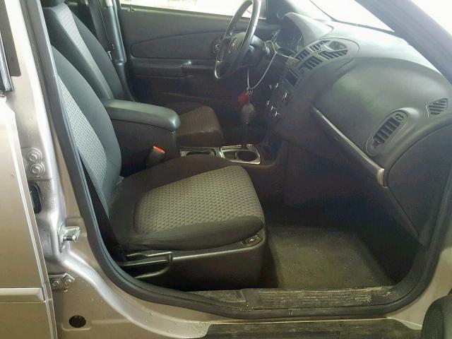 1G1ZT68N77F257058 - 2007 CHEVROLET MALIBU MAX 银色 照片 5