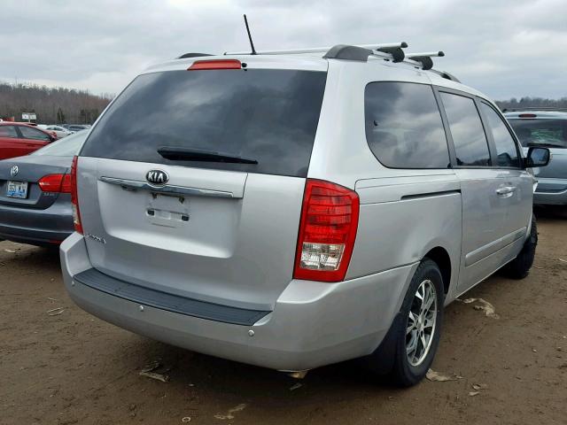 KNDMG4C76E6577584 - 2014 KIA SEDONA LX SILVER photo 4