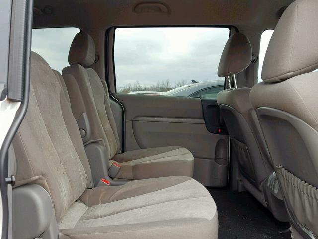 KNDMG4C76E6577584 - 2014 KIA SEDONA LX SILVER photo 6