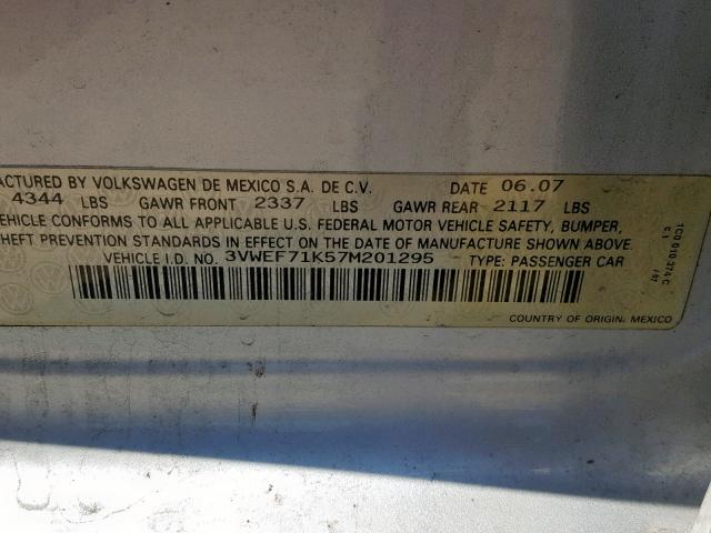 3VWEF71K57M201295 - 2007 VOLKSWAGEN JETTA WOLF SILVER photo 10