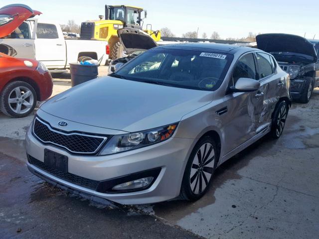 KNAGR4A65B5184921 - 2011 KIA OPTIMA SX SILVER photo 2