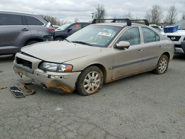 YV1RS61R212013284 - 2001 VOLVO S60 GOLD photo 2