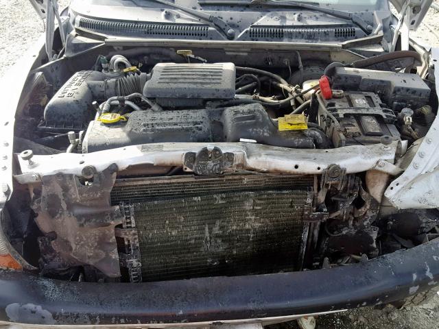 1B7HG2AN11S323354 - 2001 DODGE DAKOTA QUA SILVER photo 7