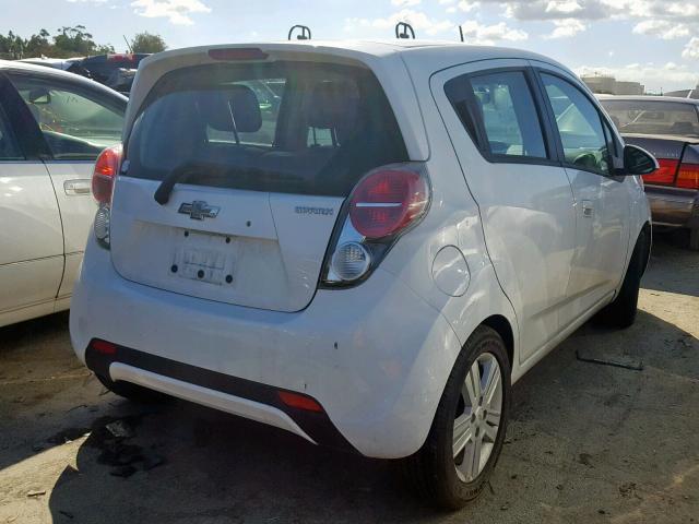 KL8CD6S94EC414591 - 2014 CHEVROLET SPARK 1LT WHITE photo 4