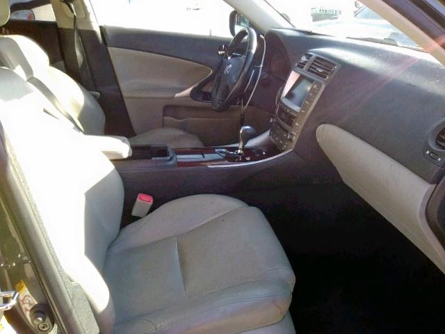 JTHBE262462002733 - 2006 LEXUS IS 350 GRAY photo 5