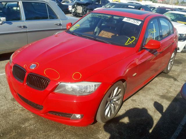 WBAPH53509A438517 - 2009 BMW 328 I SULE RED photo 2