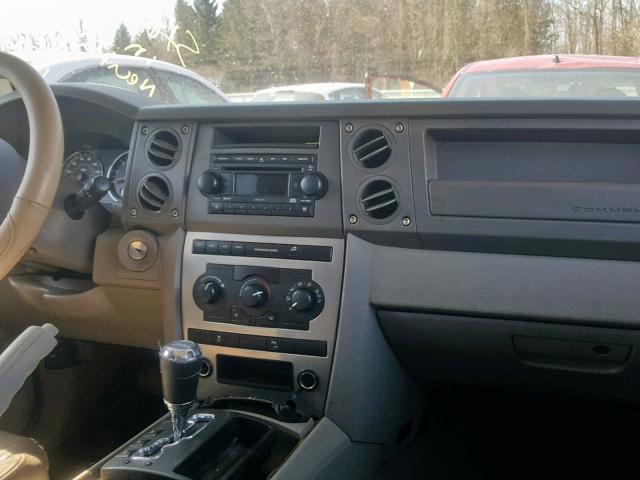 1J8HG48K26C198379 - 2006 JEEP COMMANDER GREEN photo 9