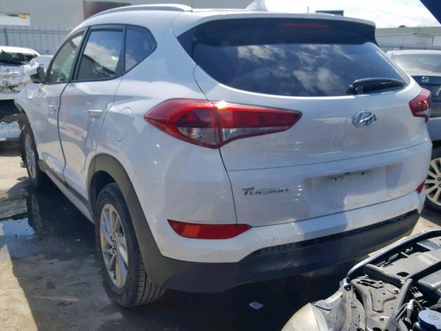 KM8J33A49JU710387 - 2018 HYUNDAI TUCSON SEL WHITE photo 3