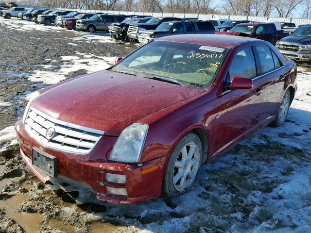 1G6DW677660215285 - 2006 CADILLAC STS RED photo 2