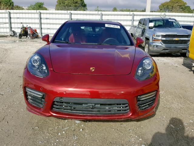 WP0AF2A75GL080799 - 2016 PORSCHE PANAMERA G RED photo 9