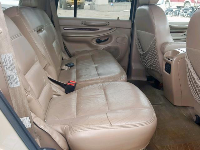 5LMPU28L7WLJ40706 - 1998 LINCOLN NAVIGATOR 米色 照片 6
