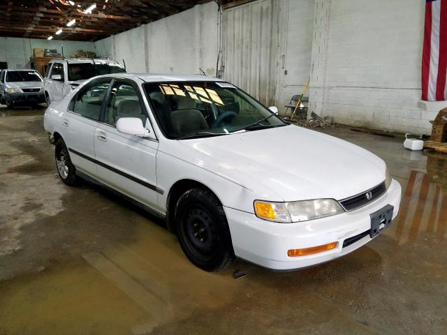 1HGCD5632TA284652 - 1996 HONDA ACCORD LX  photo 1