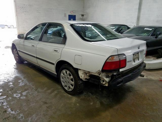 1HGCD5632TA284652 - 1996 HONDA ACCORD LX  photo 3