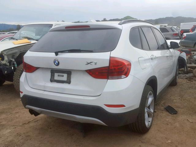 WBAVM5C59DVV90249 - 2013 BMW X1 XDRIVE3 WHITE photo 4