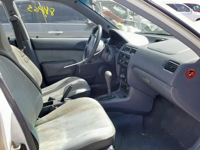 JT2BC52L4T0115167 - 1996 TOYOTA TERCEL DX WHITE photo 5