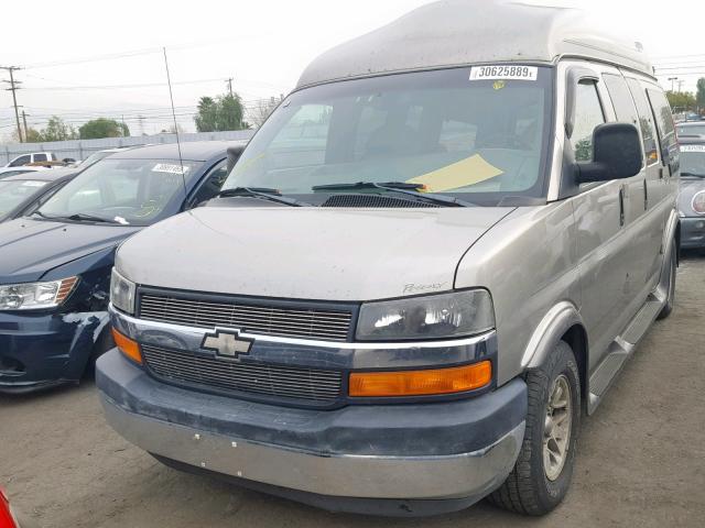 1GBFH15T131151735 - 2003 CHEVROLET EXPRESS G1 SILVER photo 2