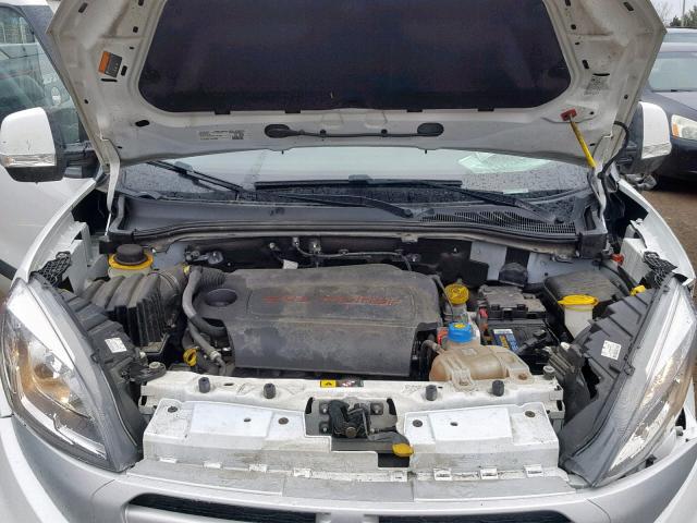 ZFBERFBT8G6B27744 - 2016 RAM PROMASTER 白色 照片 7