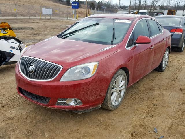 1G4PS5SKXC4173733 - 2012 BUICK VERANO RED photo 2