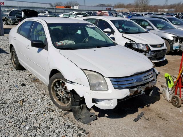 3FAHP06Z27R217795 - 2007 FORD FUSION S WHITE photo 1