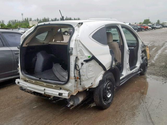 5J6RM3H41GL029031 - 2016 HONDA CR-V SE WHITE photo 4