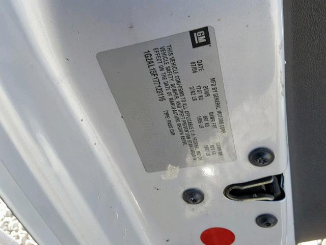 1G2AL15F177123116 - 2007 PONTIAC G5 SILVER photo 10